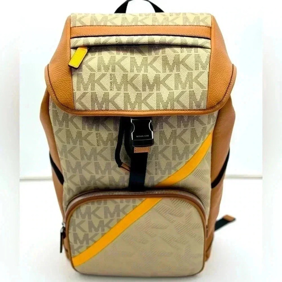 Michael Kors Back Pack - Picture 1 of 7